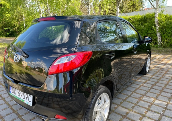 Mazda 2 cena 16900 przebieg: 101000, rok produkcji 2009 z Janów Lubelski małe 742